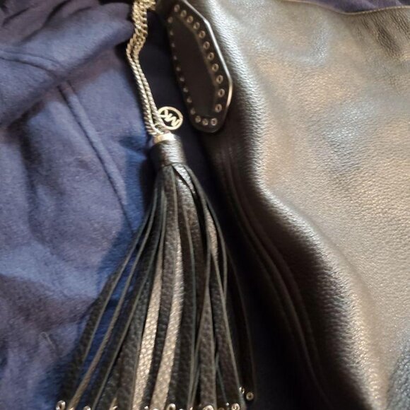 Michael Kors Brooklyn Large Shoulder Bag - Picture 9 of 9